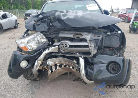 2009 Toyota Tacoma Base V6 z USA, uszkodzony, nr VIN 3TMLU42N69M020233